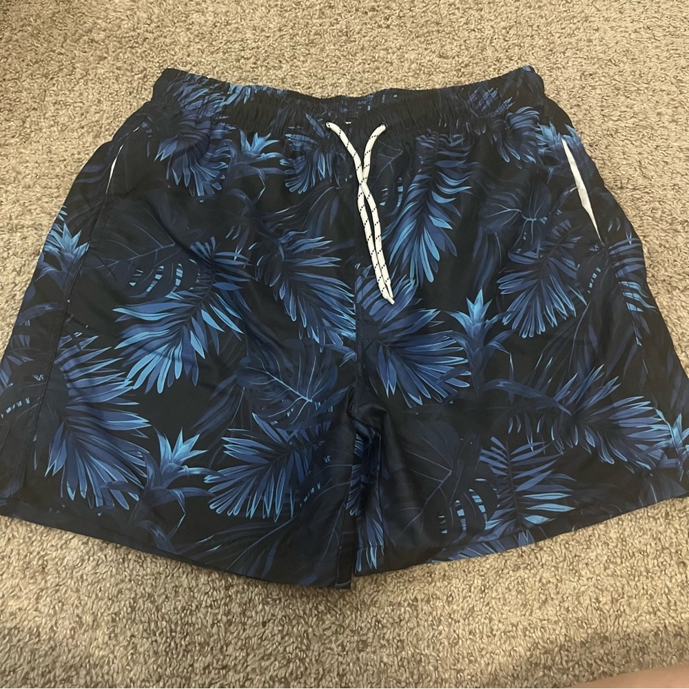 SWIM SUIT